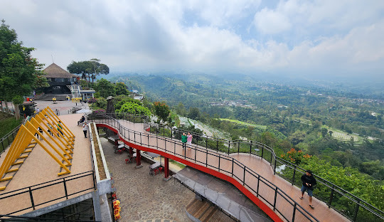 5. Ketep Pass